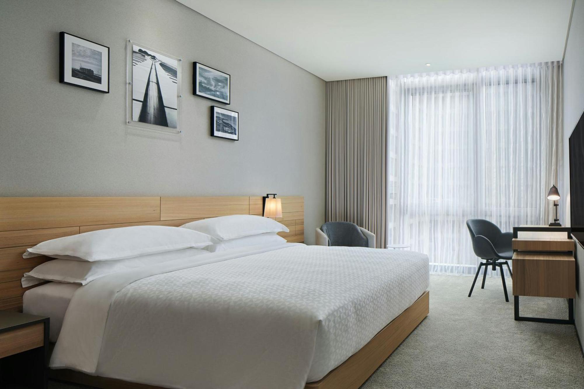 Four Points By Sheraton Линькоу Экстерьер фото