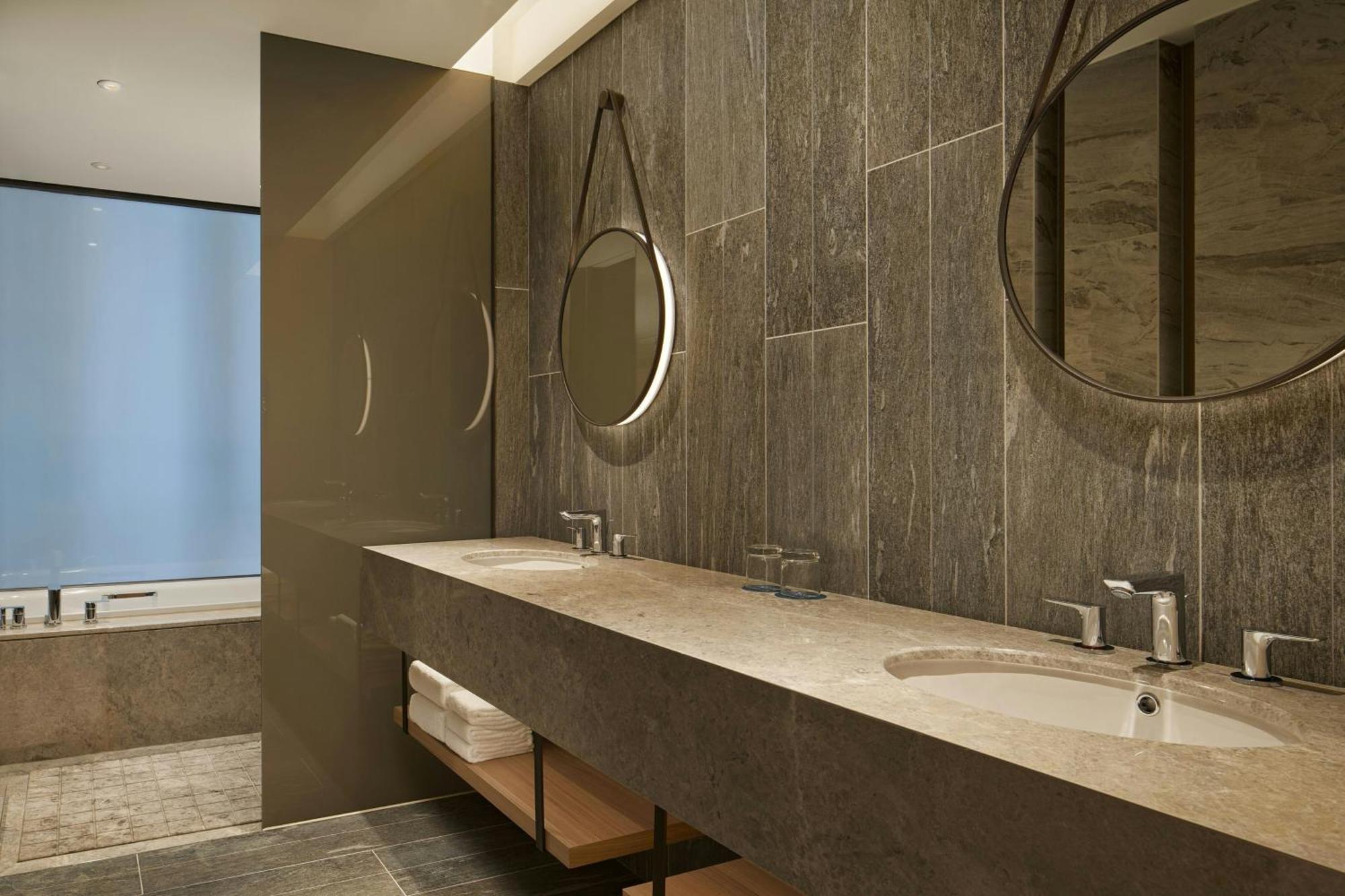 Four Points By Sheraton Линькоу Экстерьер фото
